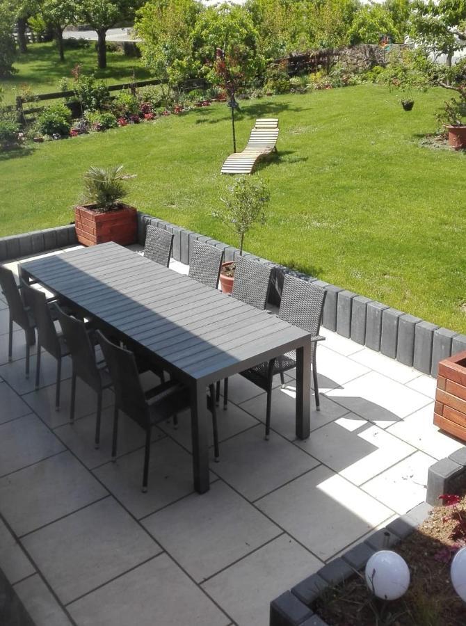 Obere Ferienwohnung Asshoff Zwischen Odenwald, Taubertal Und Bauland Berolzheim 外观 照片
